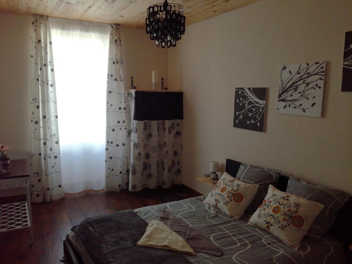 Chez Lorette Mauzé-sur-le-Mignon Kültér fotó