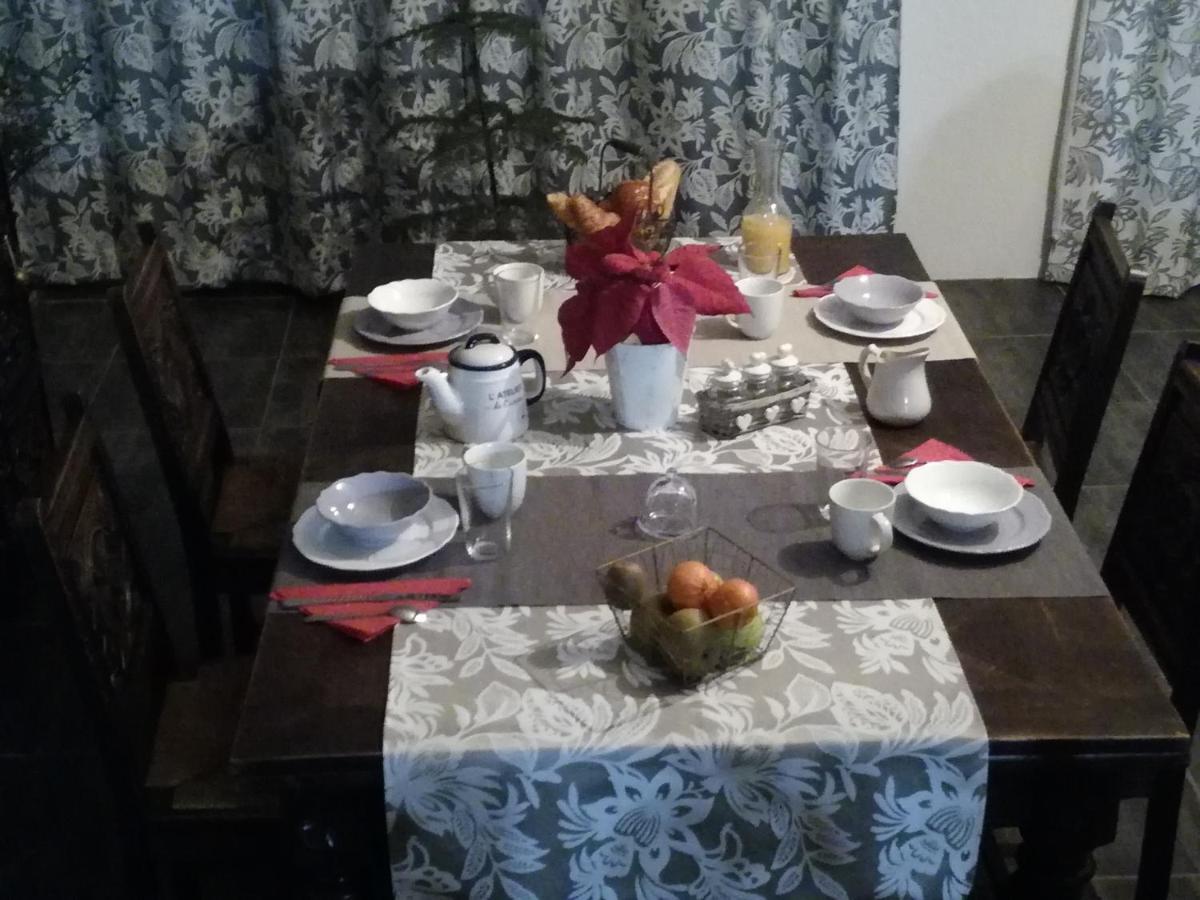 Chez Lorette Mauzé-sur-le-Mignon Kültér fotó