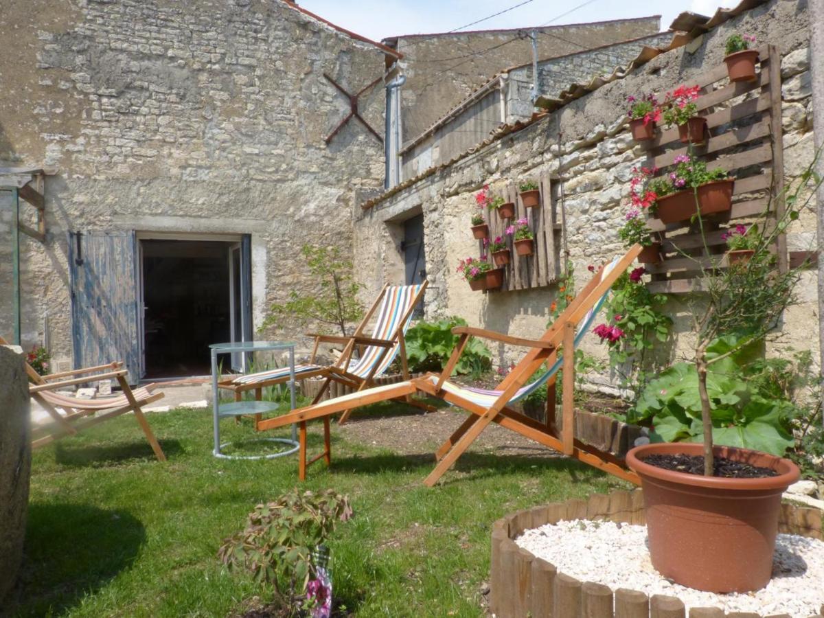 Chez Lorette Mauzé-sur-le-Mignon Kültér fotó